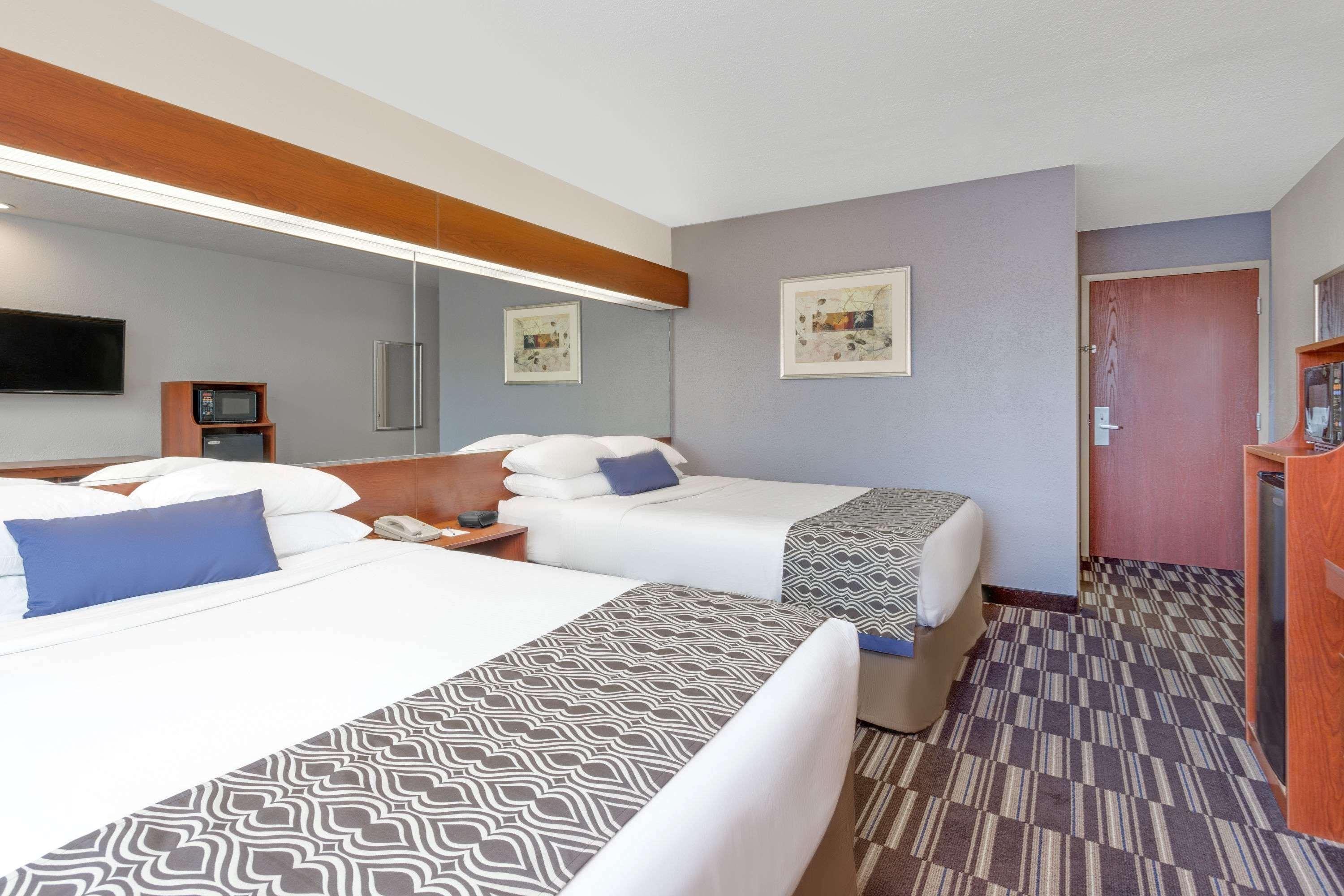 Microtel Inn & Suites By Wyndham Bremen Exterior foto